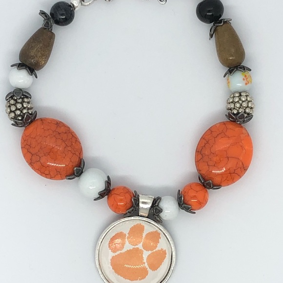 Custom College pendent - Picture 3 of 8